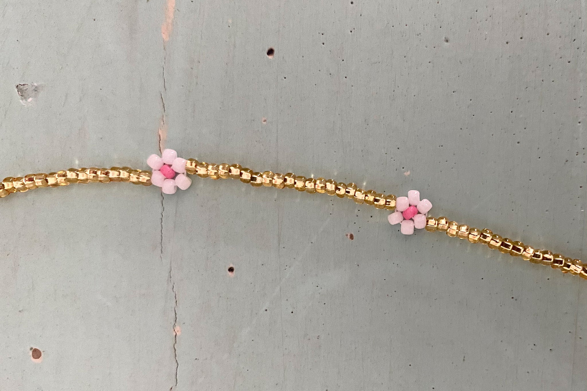 DAISY LEI NECKLACE